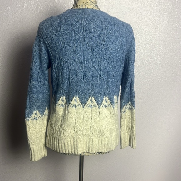 Fitted Sweater Top - Picture 3 of 4